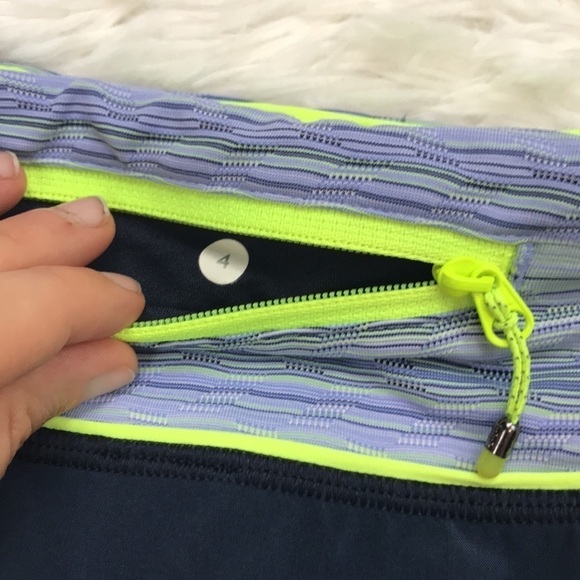 Lululemon Run: Speed Short Inkwell / Ray - Picture 3 of 7